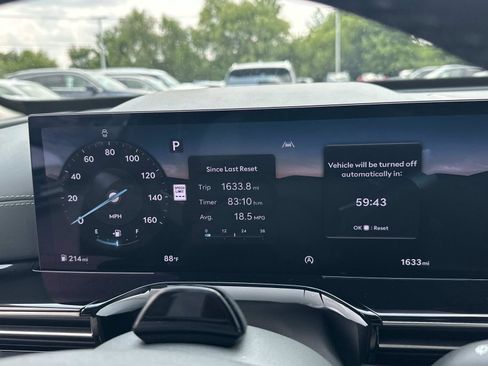Used 2026 Genesis GV80 2.5T RWD image 23