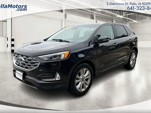 Used 2019 Ford Edge Titanium w/ Equipment Group 301A AWD/4WD image 8