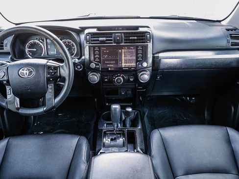 Used 2021 Toyota 4Runner Venture w/ Moonroof Package image 10