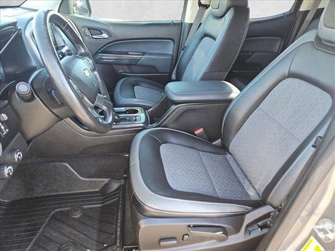 Used 2018 Chevrolet Colorado Z71 image 15