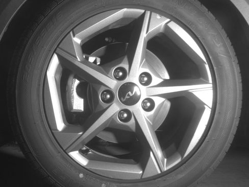 Used 2025 Kia K4 LXS image 12