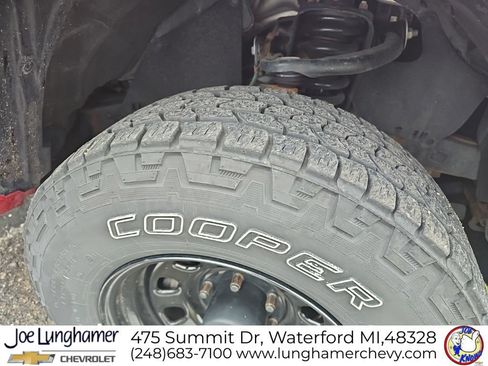 Used 2016 Toyota Tacoma SR5 AWD/4WD image 4