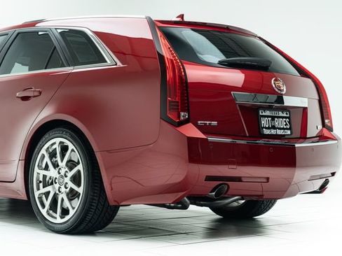 Used 2012 Cadillac CTS V w/ Wood Trim Package RWD image 20