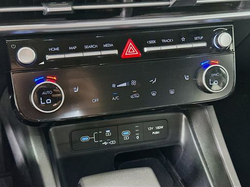 Used 2025 Hyundai Tucson SEL FWD image 24