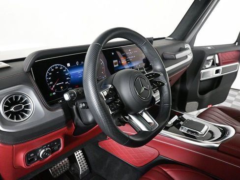 Certified 2025 Mercedes-Benz G 63 AMG 4MATIC image 6