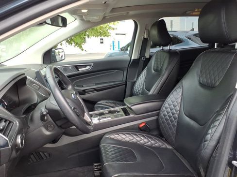 Used 2024 Ford Edge Titanium w/ Equipment Group 301A AWD/4WD image 16