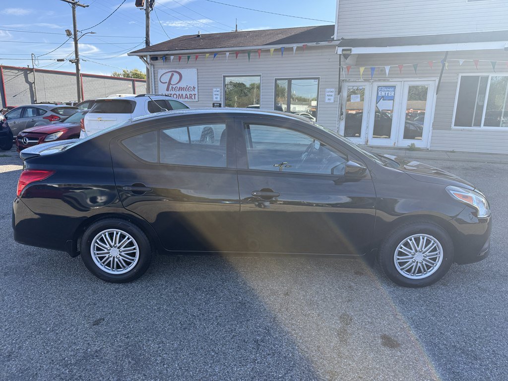 Used 2018 Nissan Versa S Plus FWD image 6