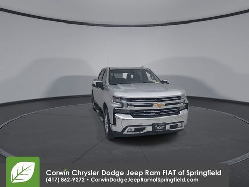 Used 2020 Chevrolet Silverado 1500 LTZ w/ LTZ Convenience Package AWD/4WD image 4