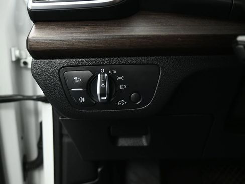 Used 2023 Audi Q5 2.0T Premium Plus w/ Premium Plus Package image 12