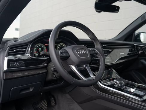 Used 2026 Audi Q8 Prestige w/ Prestige Package AWD/4WD image 4