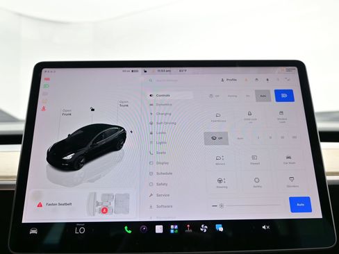 Used 2023 Tesla Model 3 Standard Range RWD image 25
