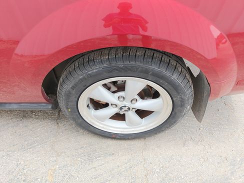 Used 2006 Ford Mustang Coupe RWD image 12