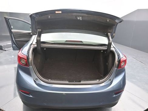 Used 2016 MAZDA MAZDA3 i Sport FWD image 29