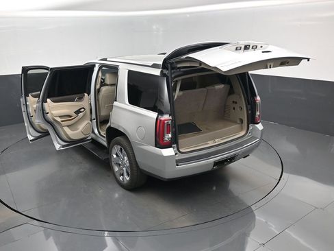 Used 2020 GMC Yukon Denali w/ Denali Ultimate Package AWD/4WD image 30