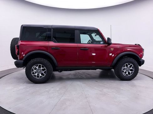 Used 2025 Ford Bronco Badlands AWD/4WD image 42