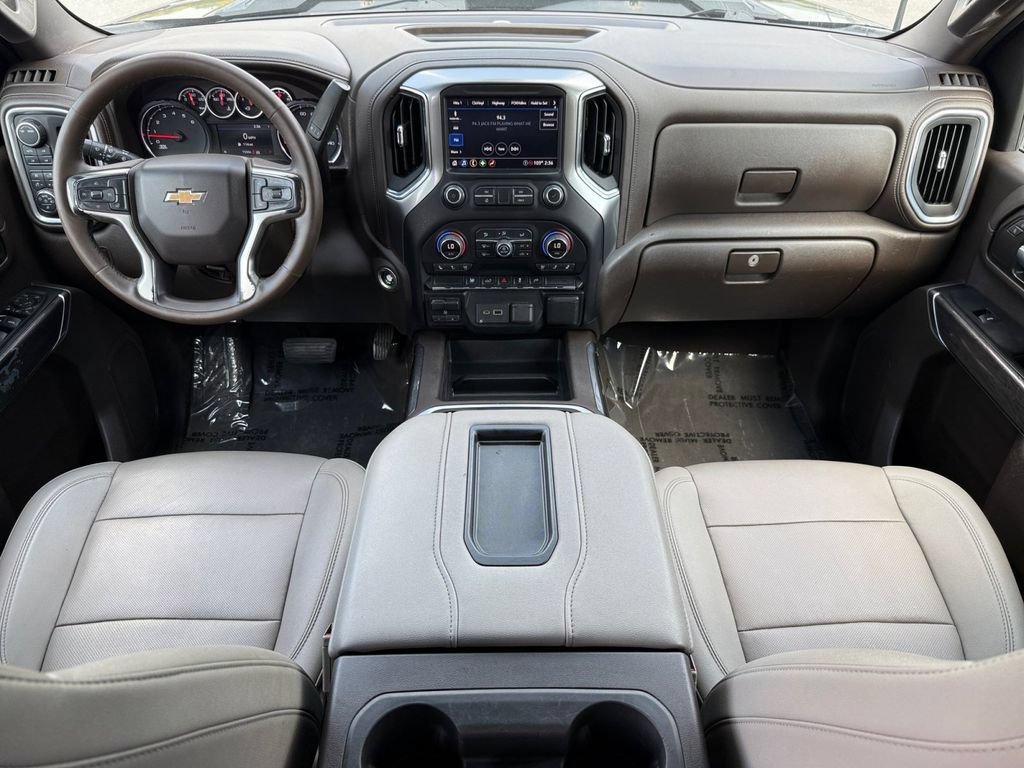 Used 2022 Chevrolet Silverado 2500 LTZ w/ LTZ Convenience Package AWD/4WD image 12