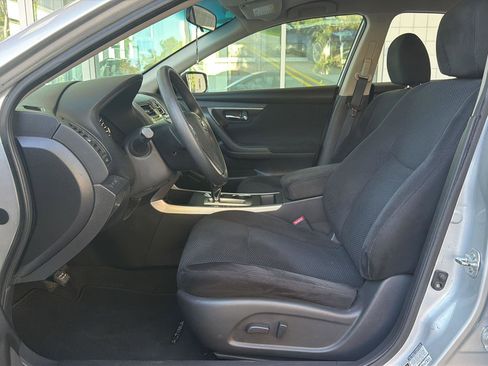Used 2015 Nissan Altima 2.5 S w/ Power Driver Seat Package FWD image 19