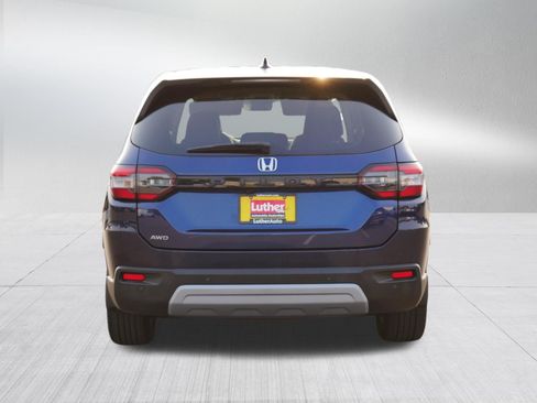 Used 2023 Honda Pilot EX-L image 6
