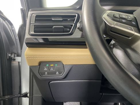 Certified 2024 Volkswagen Atlas Cross Sport SE AWD/4WD image 13