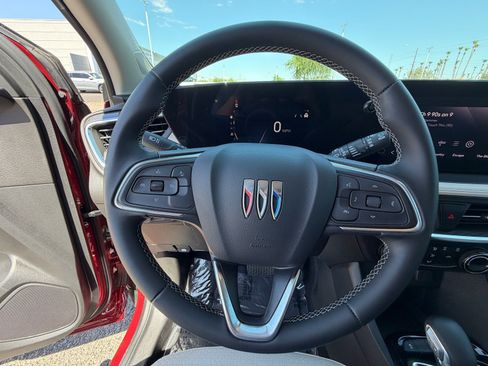Used 2024 Buick Encore GX Preferred FWD image 18