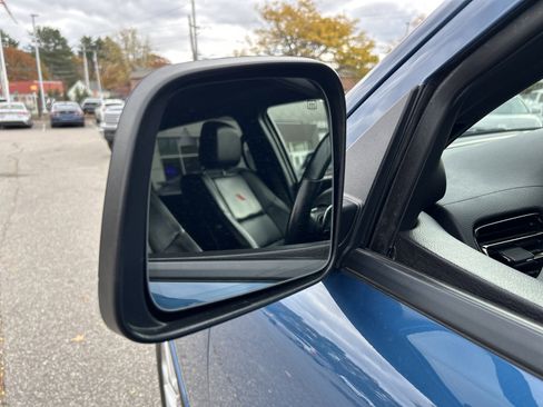 Used 2024 Dodge Durango GT image 10