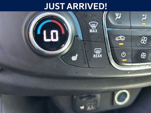 Used 2021 Chevrolet Traverse RS w/ LPO, 'HIT The Road' Package image 23