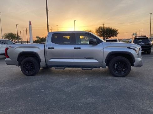 Used 2022 Toyota Tundra SR5 image 4