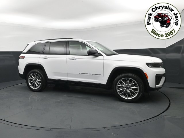 New 2027 Jeep Grand Cherokee Limited AWD/4WD image 1