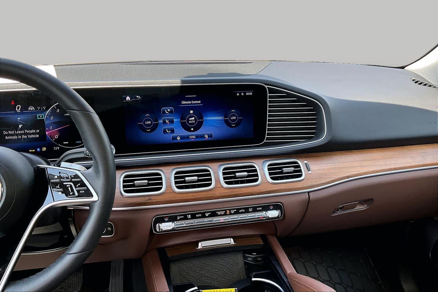 Certified 2024 Mercedes-Benz GLE 350 4MATIC image 7