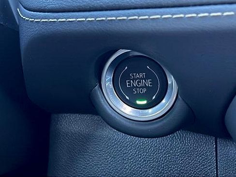 New 2026 Chevrolet Suburban Premier w/ Sun And Tow Package image 32