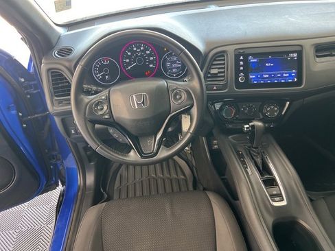Used 2021 Honda HR-V Sport image 23