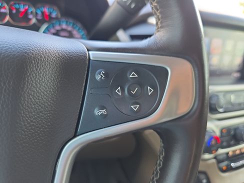 Used 2020 GMC Yukon SLT w/ Premium Edition RWD image 22