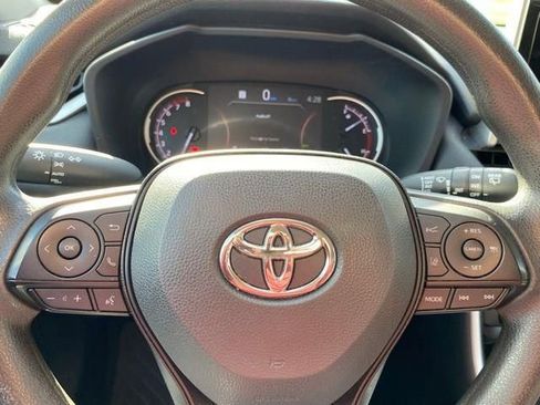 Used 2023 Toyota RAV4 XLE image 38