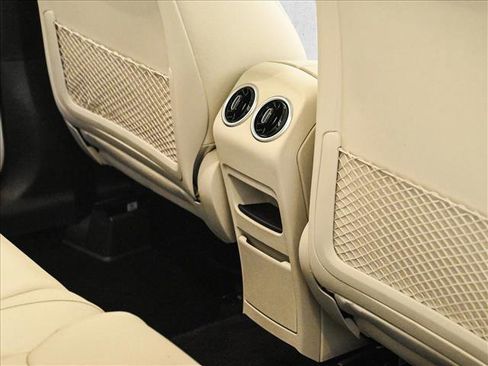 Certified 2026 Mercedes-Benz GLB 250 4MATIC image 19