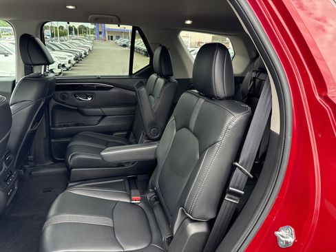 Used 2023 Honda Pilot EX-L image 33