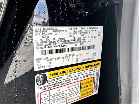 Used 2021 Lincoln Navigator L Reserve image 18