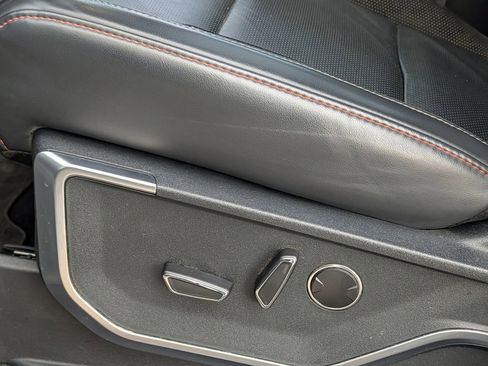 Used 2025 Ford F150 Raptor image 27