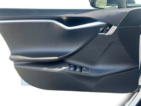 Used 2014 Tesla Model S image 17