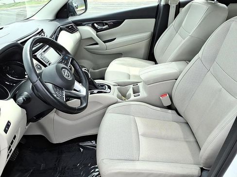 Used 2022 Nissan Rogue Sport SL w/ Premium Package AWD/4WD image 15