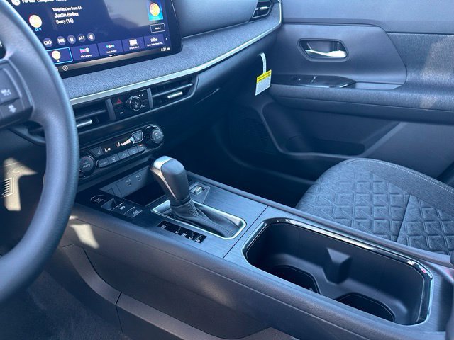 New 2027 Nissan Kicks SV AWD/4WD image 27