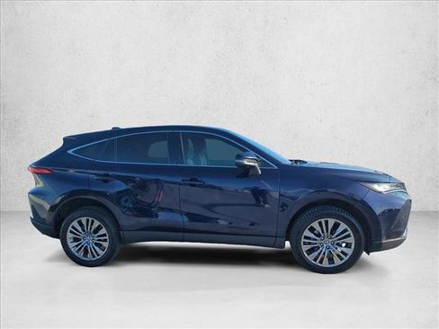 Used 2024 Toyota Venza Limited AWD/4WD image 5