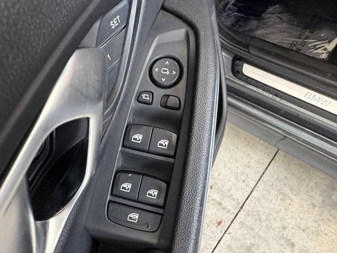 Used 2021 BMW 330i Sedan RWD image 38