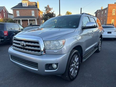 Used 2010 Toyota Sequoia Limited image 1