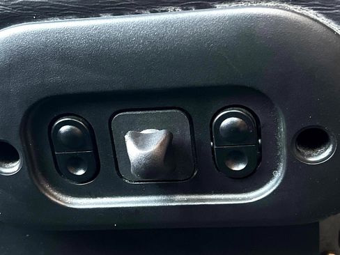 Used 2001 Ford Mustang Cobra image 32