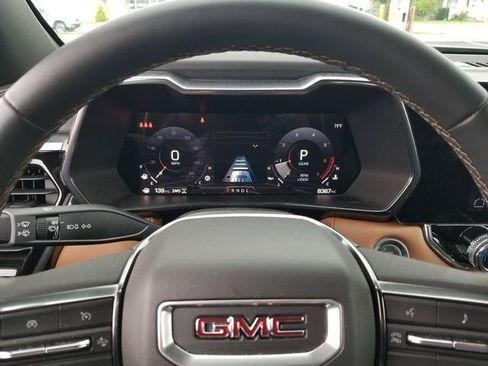 Used 2025 GMC Canyon AT4 AWD/4WD image 23