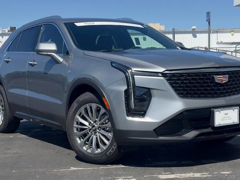 Certified 2024 Cadillac XT4 Premium Luxury FWD image 1