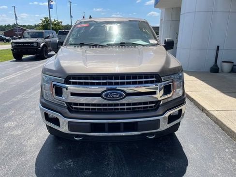 Used 2018 Ford F150 XLT w/ Equipment Group 302A Luxury AWD/4WD image 3