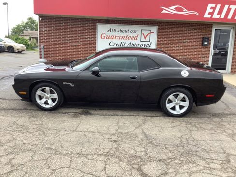 Used 2013 Dodge Challenger R/T Plus image 5