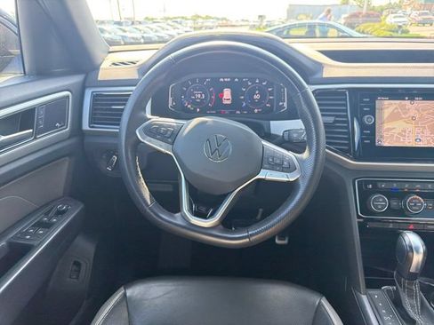 Used 2023 Volkswagen Atlas Cross Sport SEL Premium R-Line AWD/4WD image 18