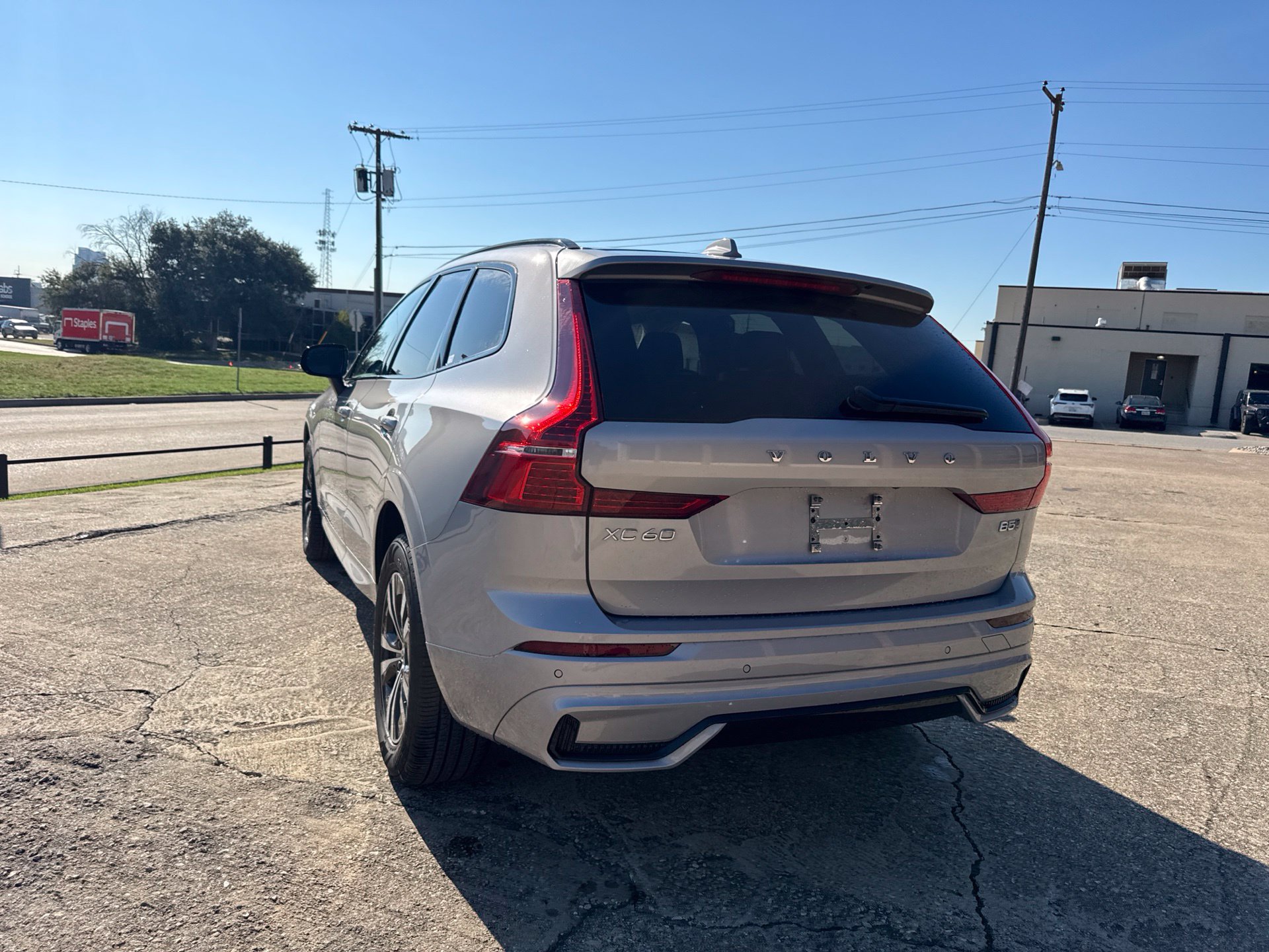 Used 2024 Volvo XC60 B5 Core AWD/4WD image 7